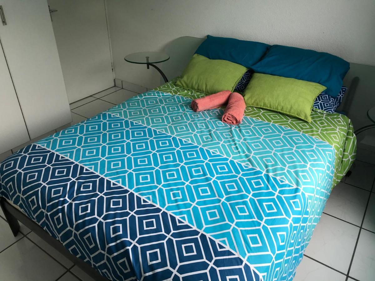 219 Laguna La Crete *